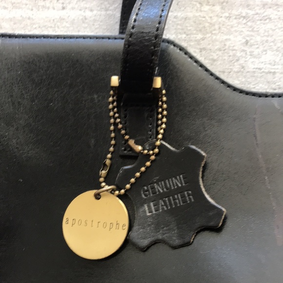 Apostrophe Genuine Leather Black Tote Handbag Purse with Zippered Pocket - Picture 3 of 11